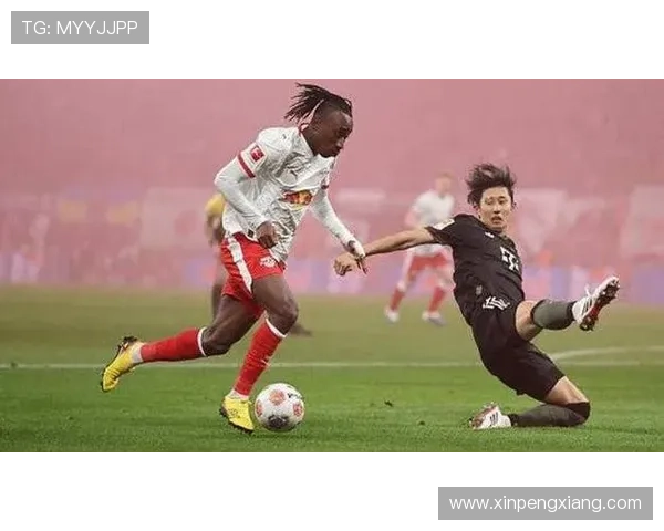 法尔克:埃贝尔续约前景不确定监事会迟介入 法尔克:埃贝尔续约前景不确定监事会迟介入